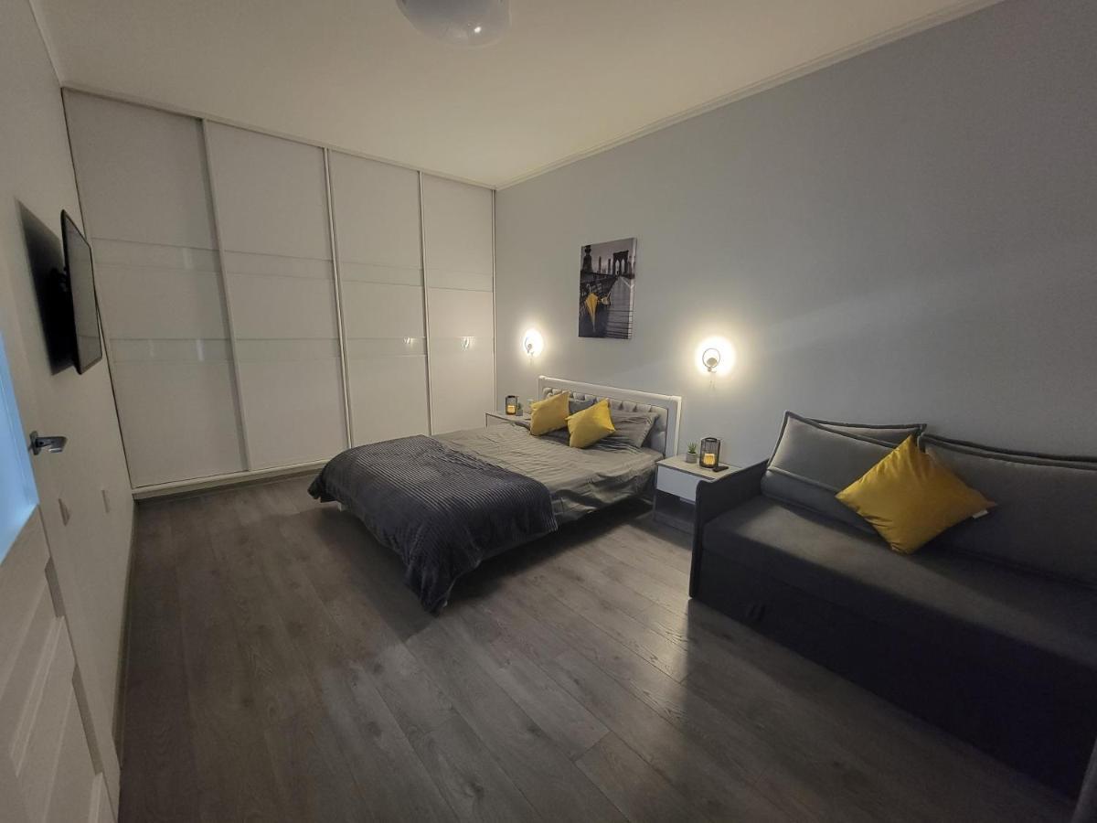 Warm & Cozy Apartment In The Heart Of Historical 리비프 외부 사진