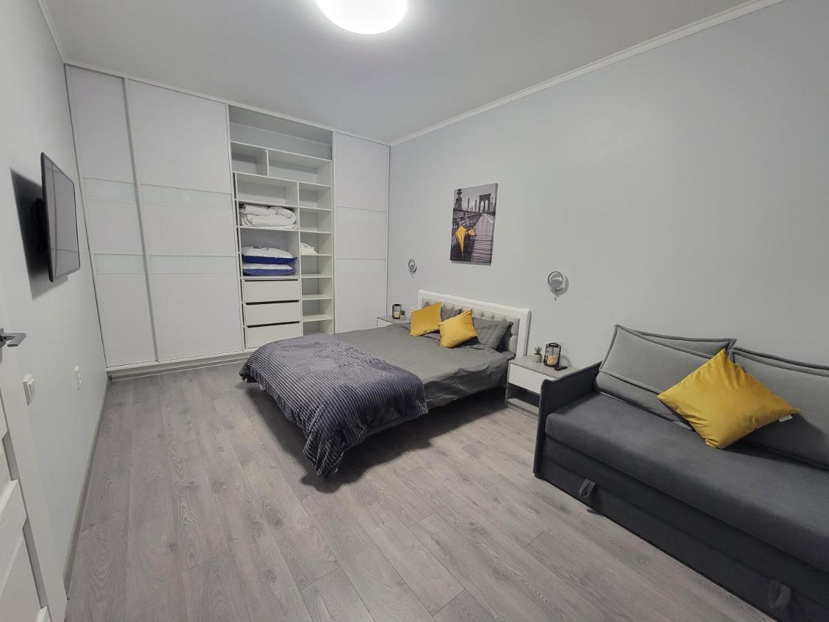 Warm & Cozy Apartment In The Heart Of Historical 리비프 외부 사진